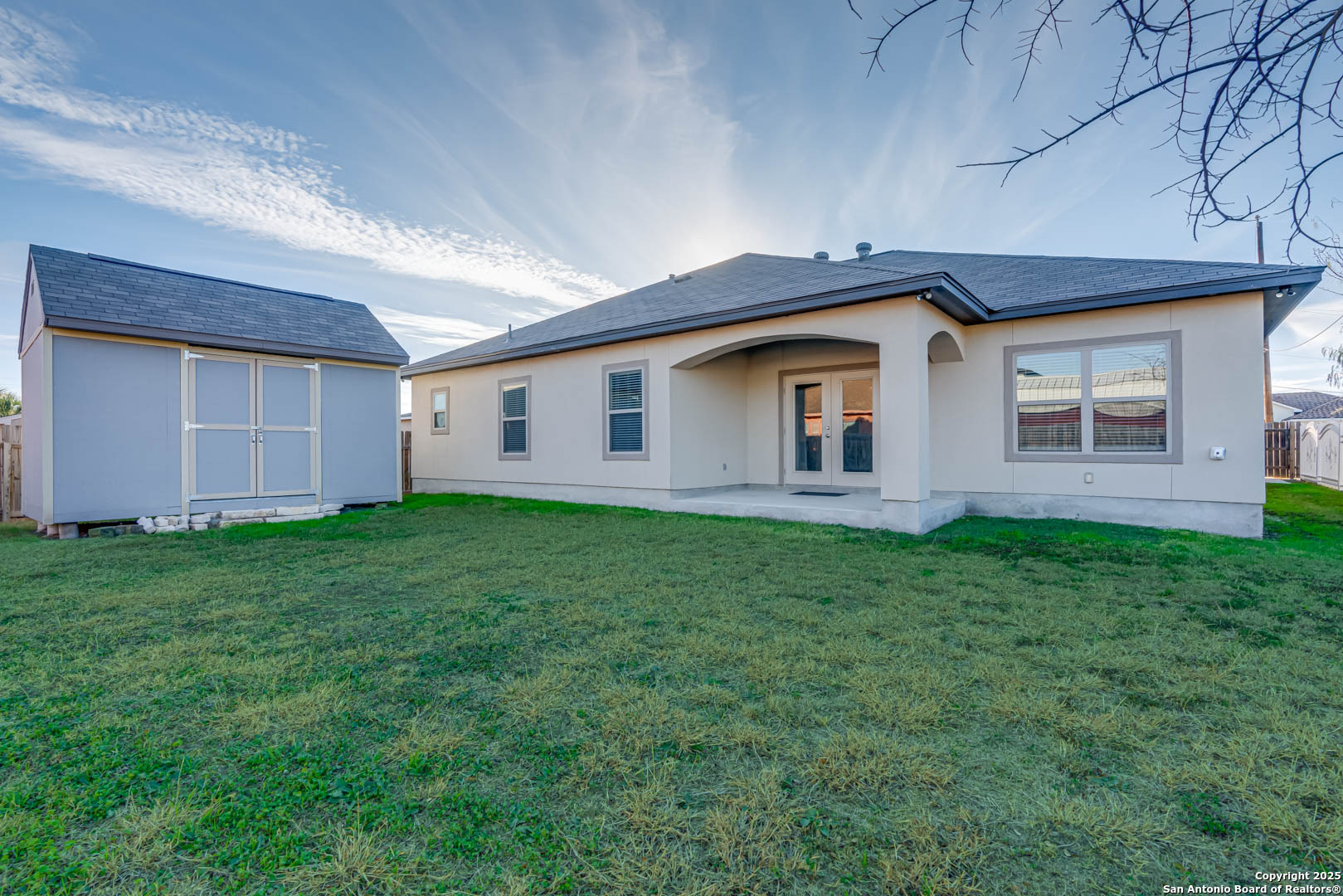 main property photo 31