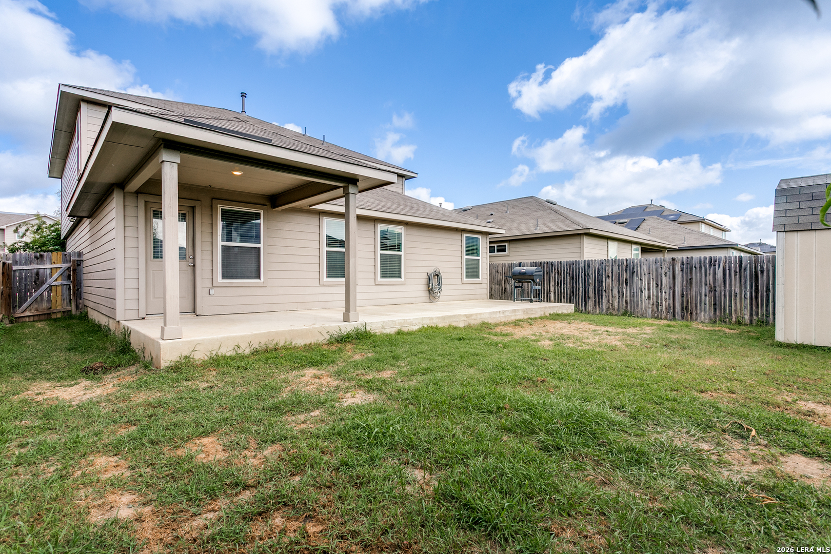 main property photo 23