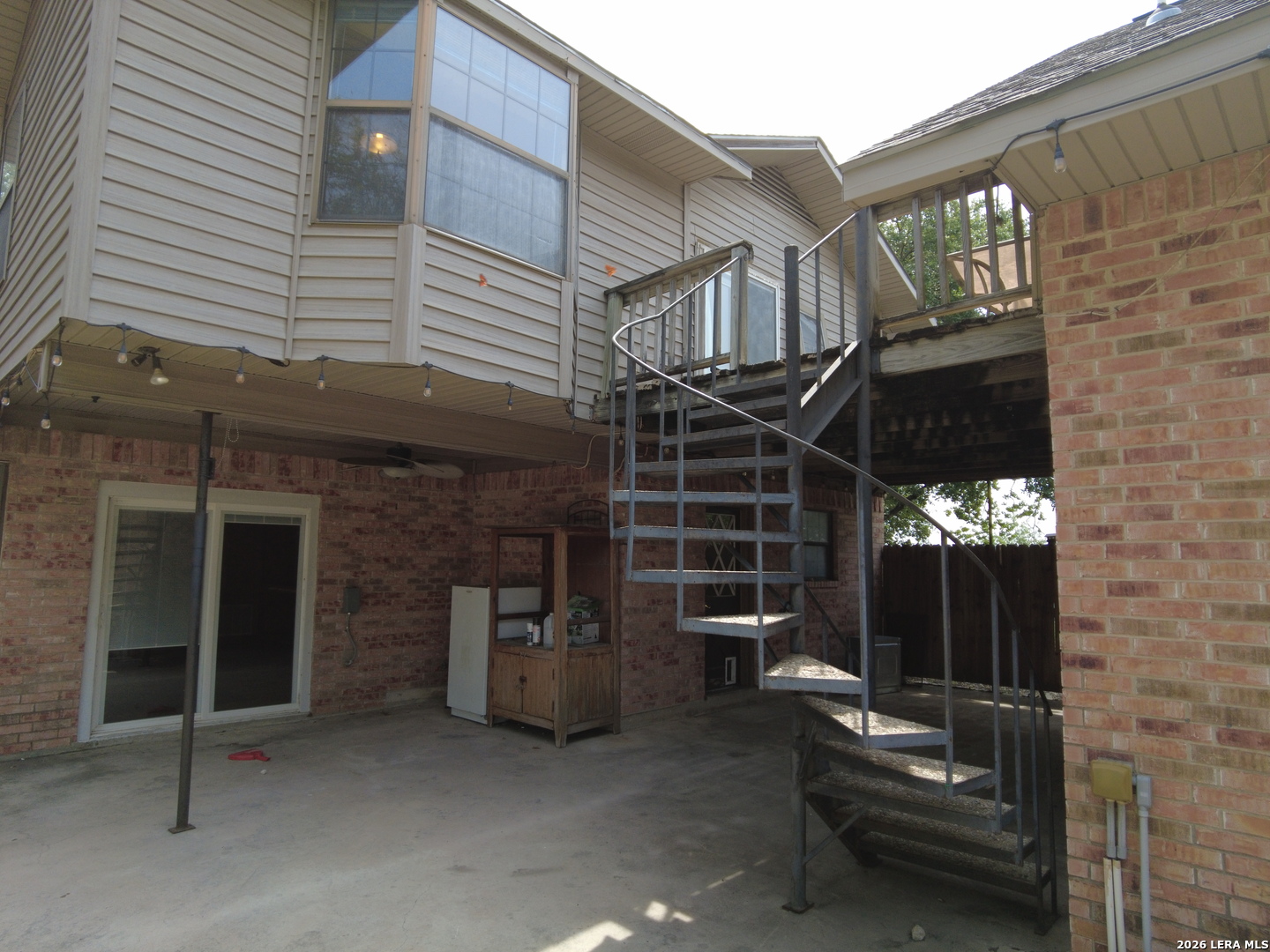 main property photo 15