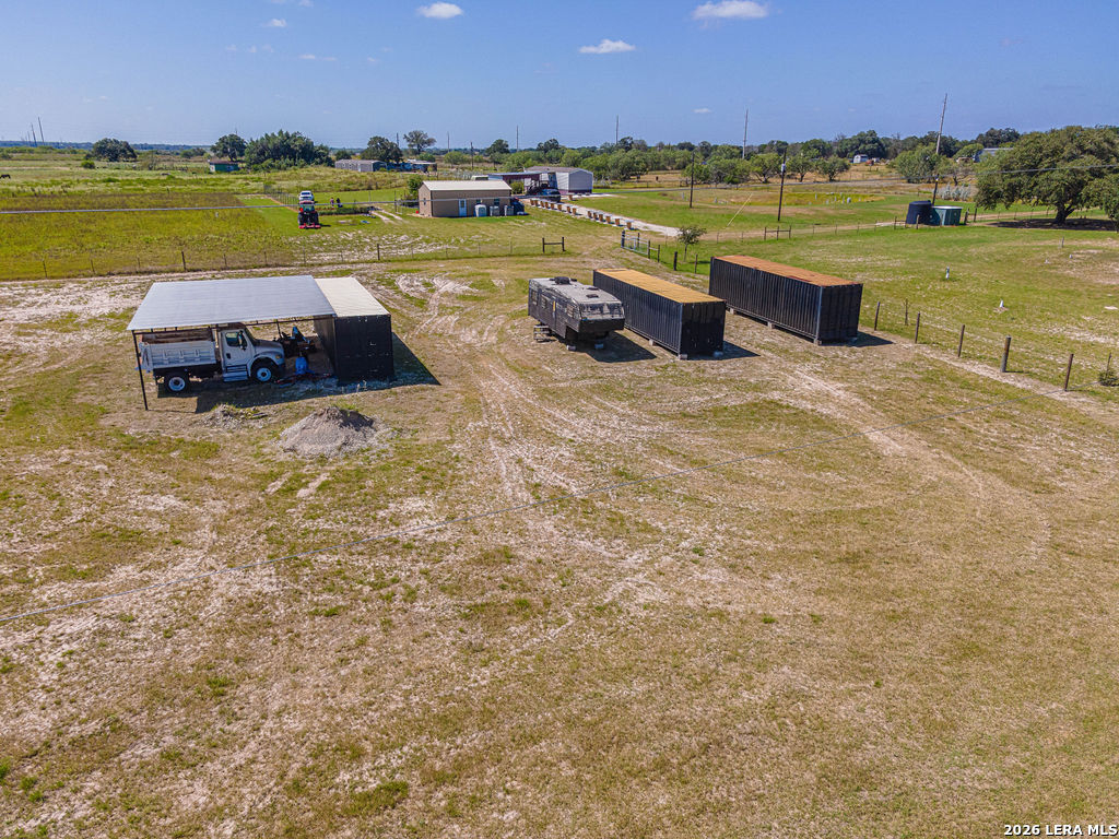 main property photo 11
