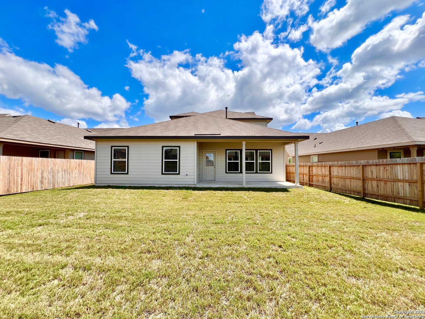 main property photo 43
