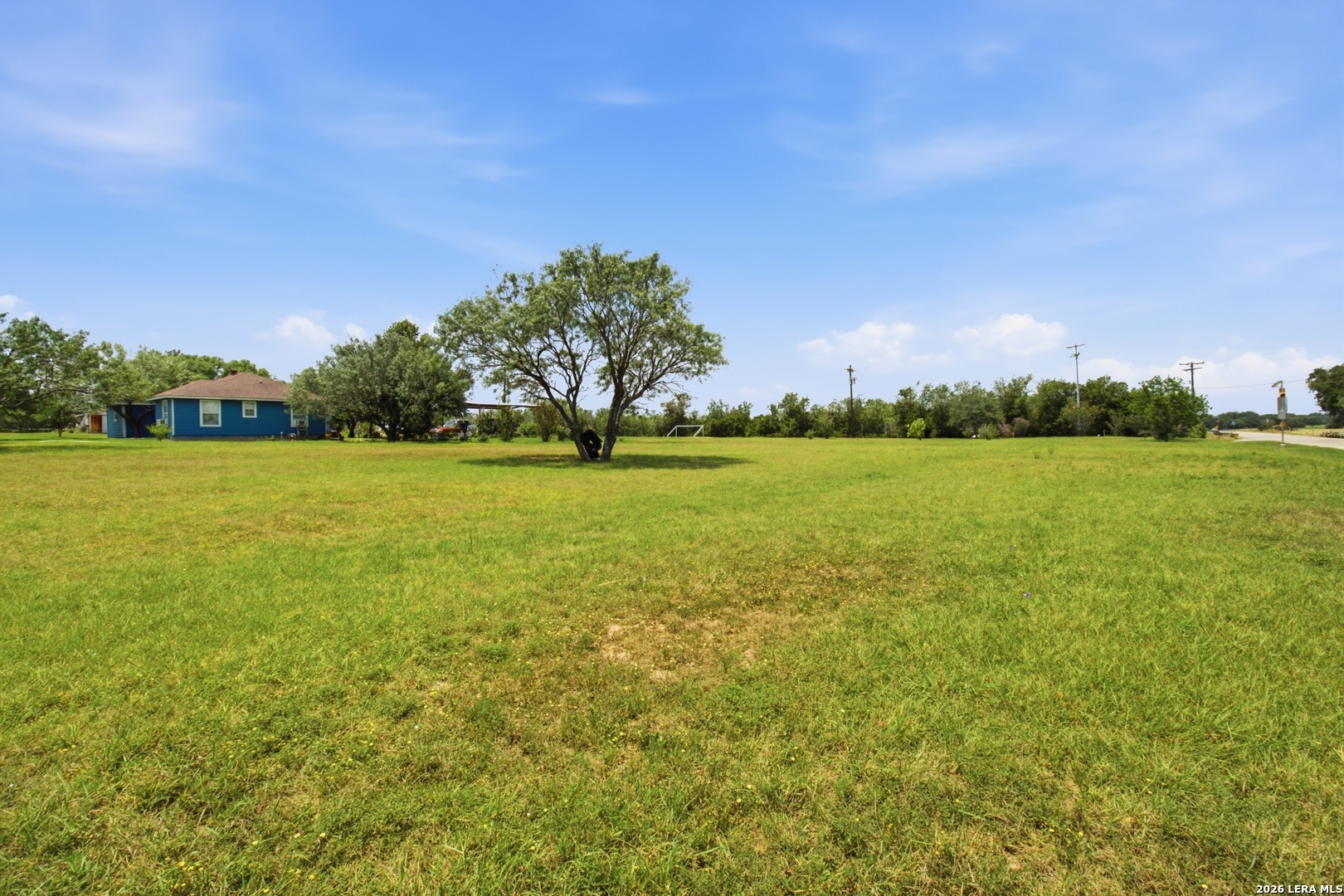 main property photo 16