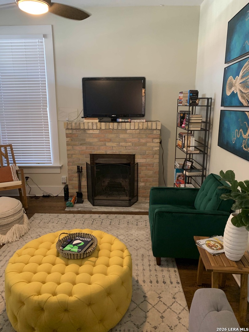 main property photo 12