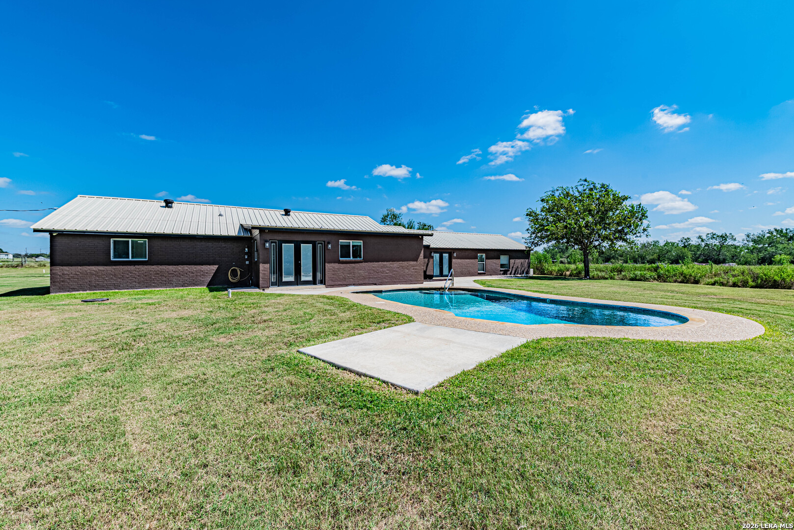 main property photo 66