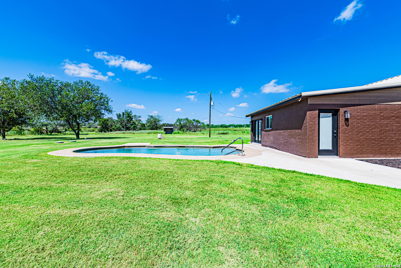 main property photo 71
