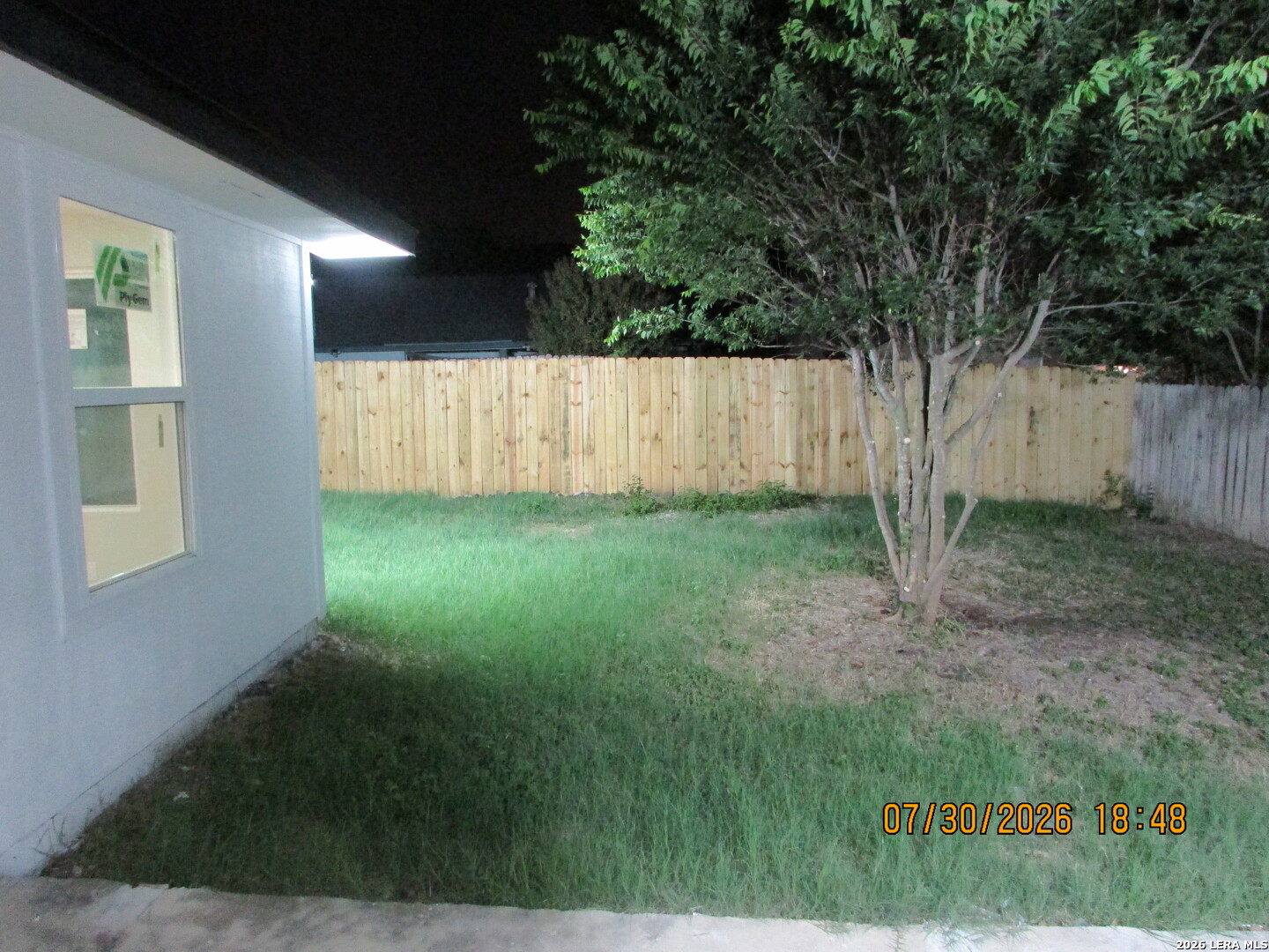 main property photo 27