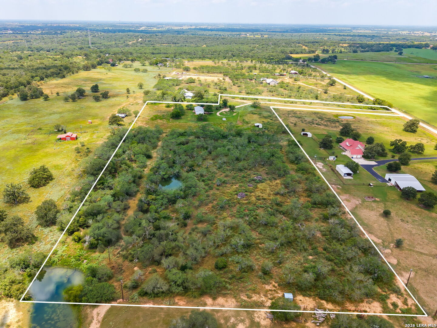 main property photo 11