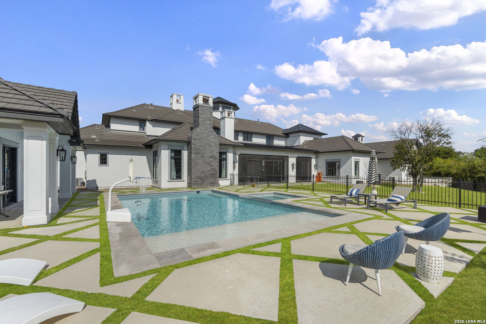 main property photo 69