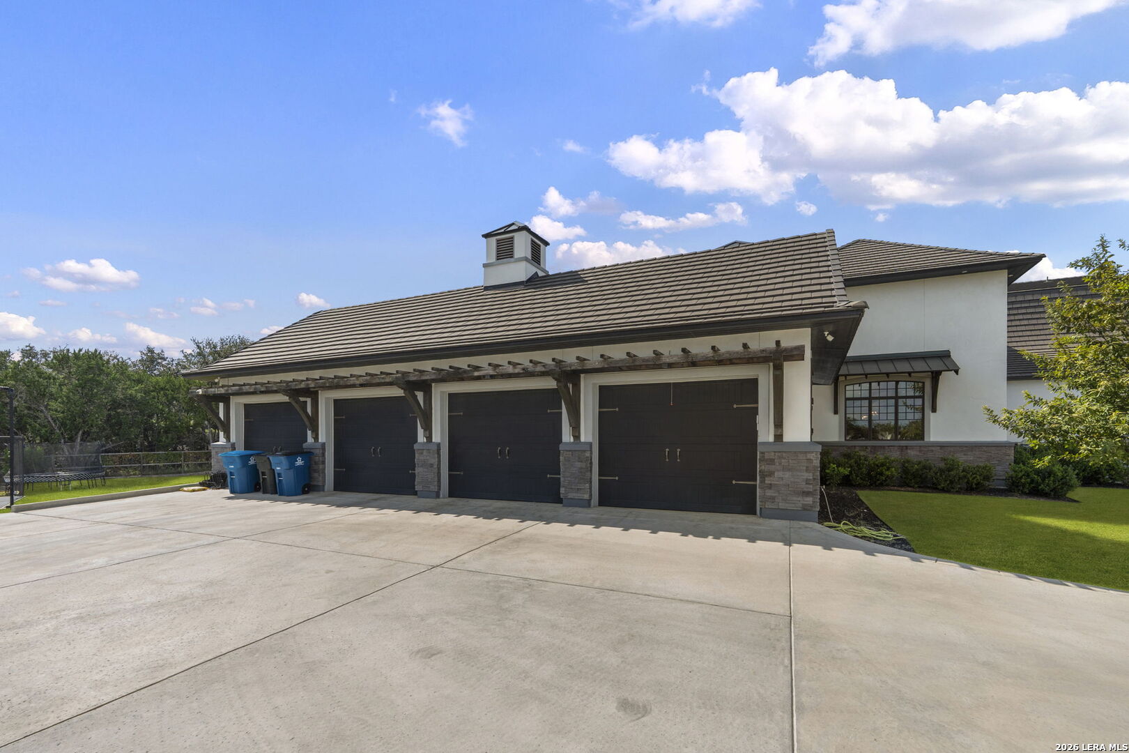 main property photo 71