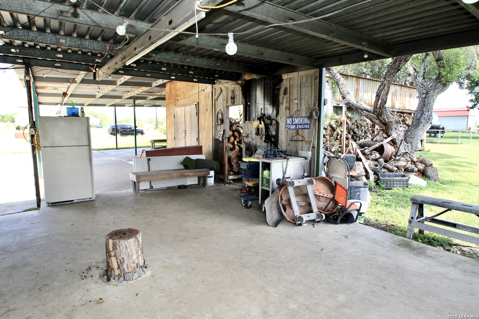 main property photo 24