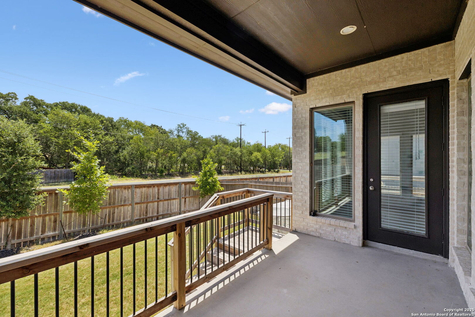 main property photo 38