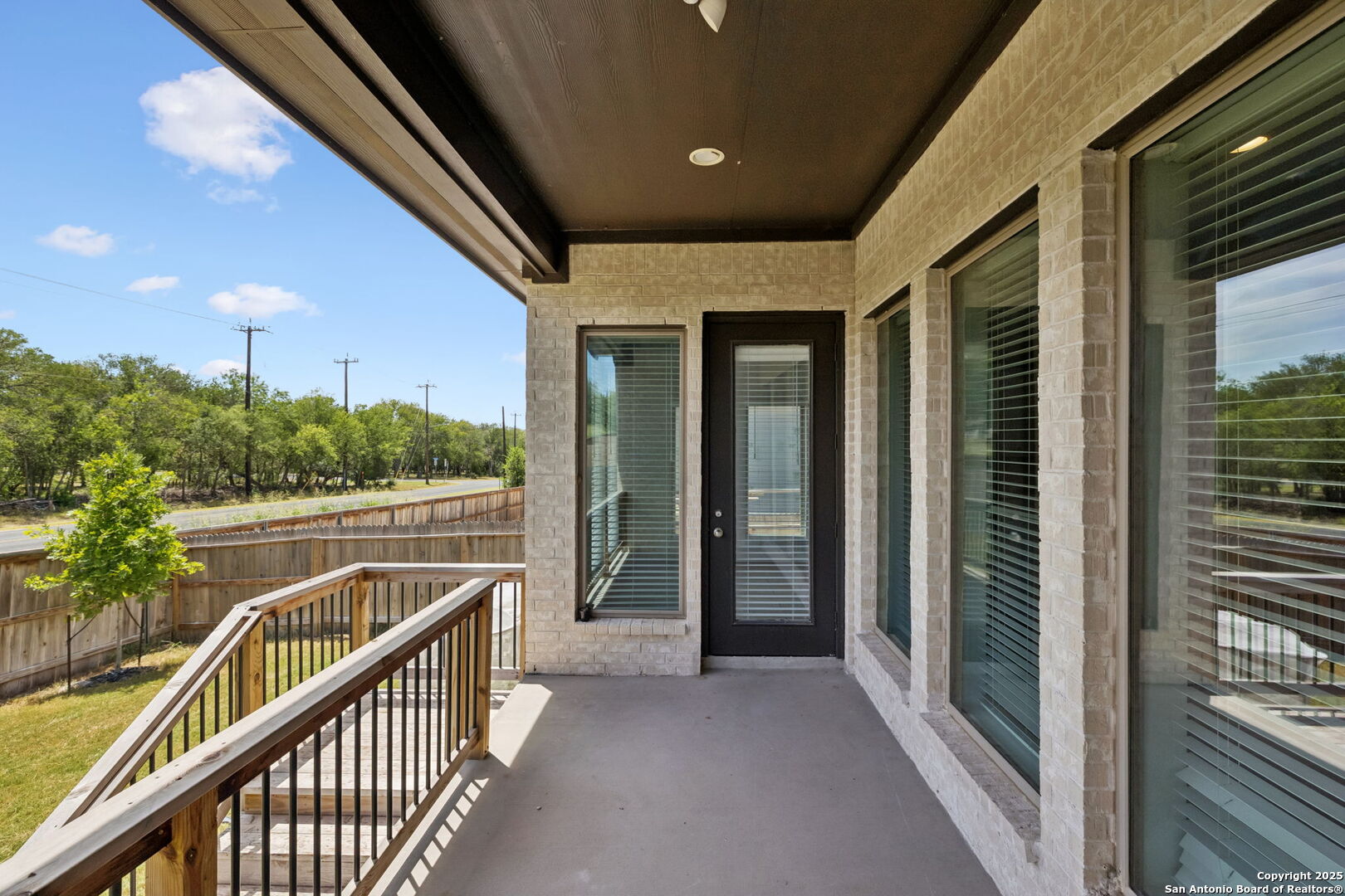 main property photo 39