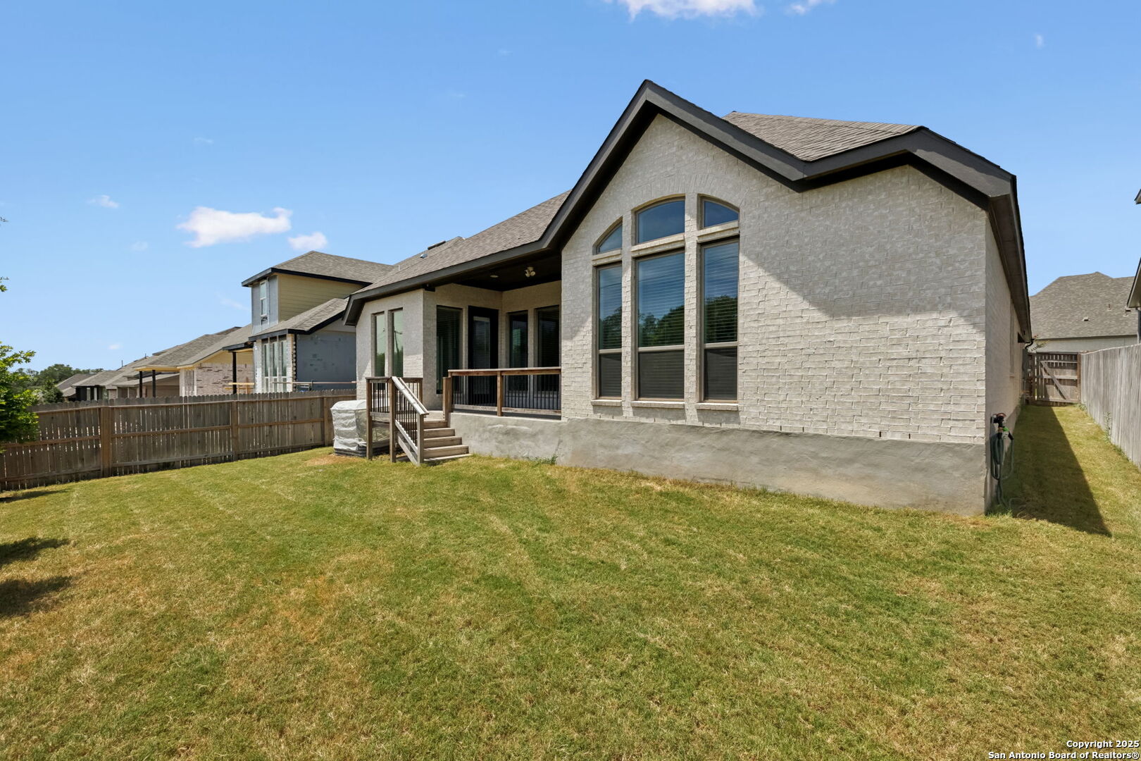 main property photo 41