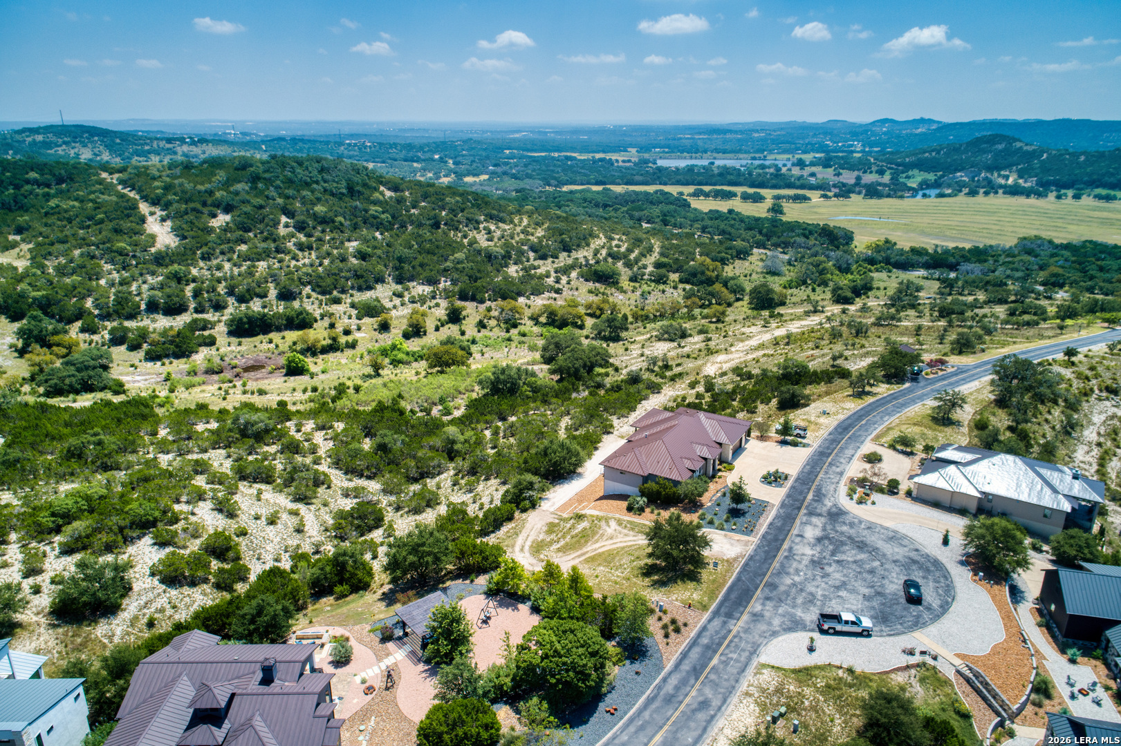 main property photo 17