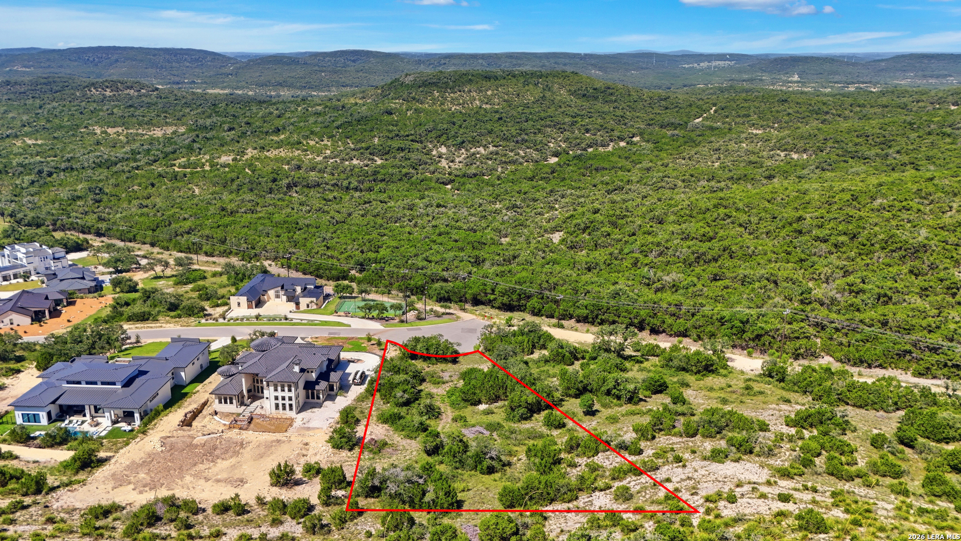 main property photo 14