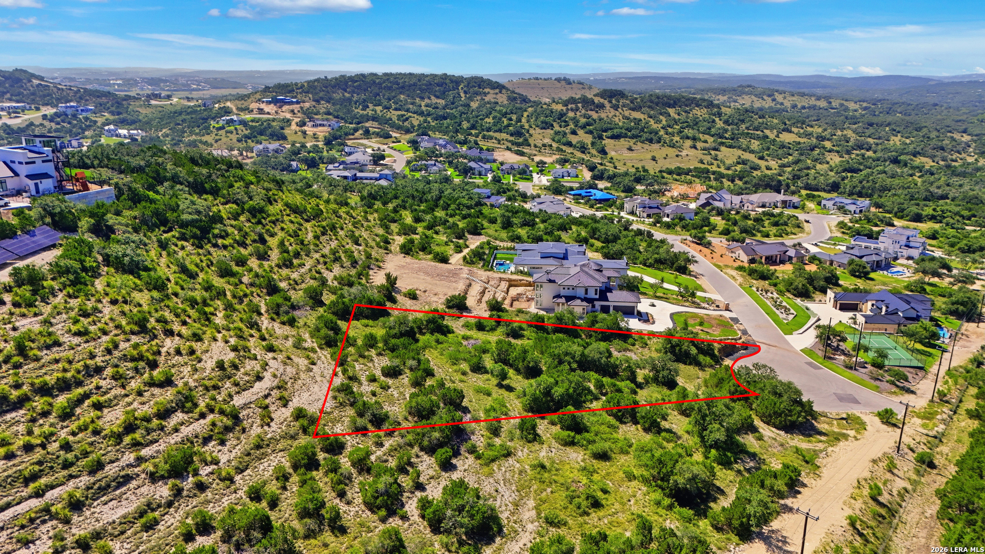 main property photo 8