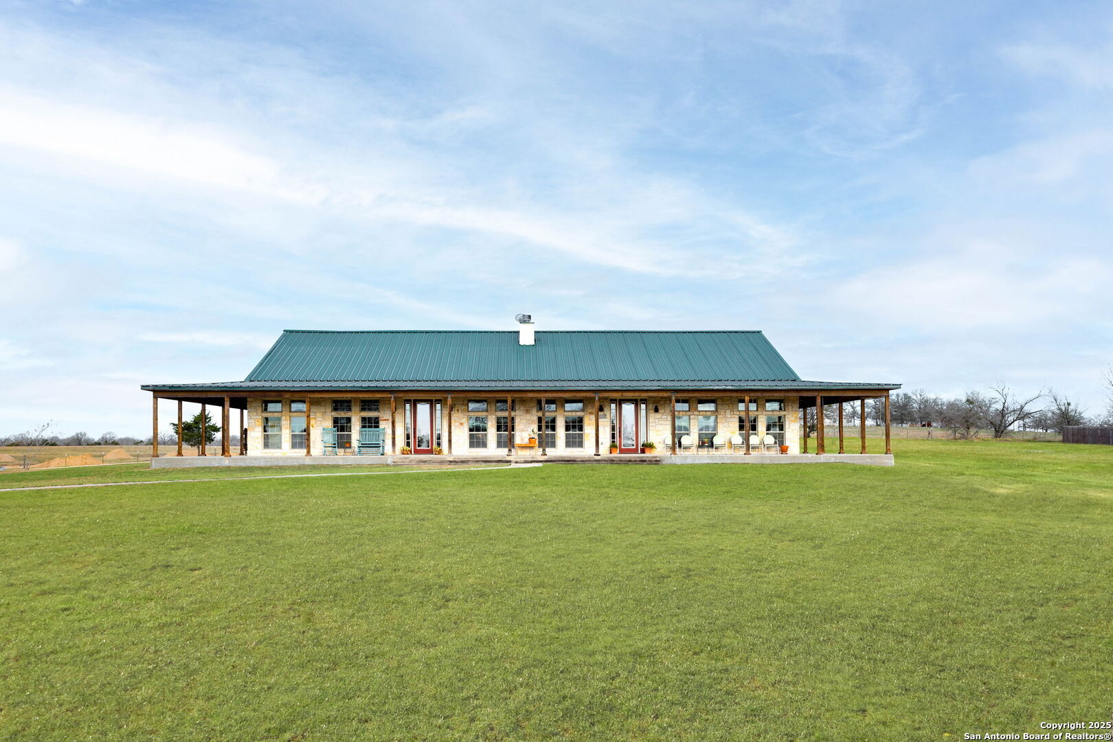 main property photo 35