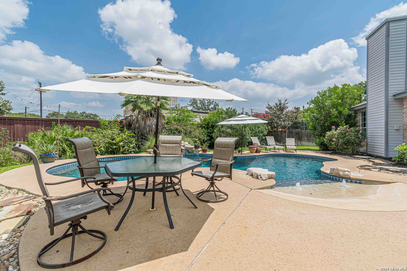 main property photo 58