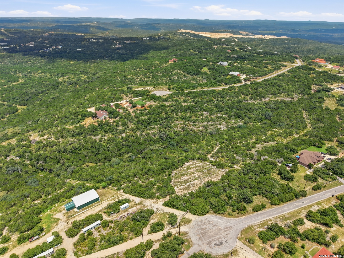 main property photo 10