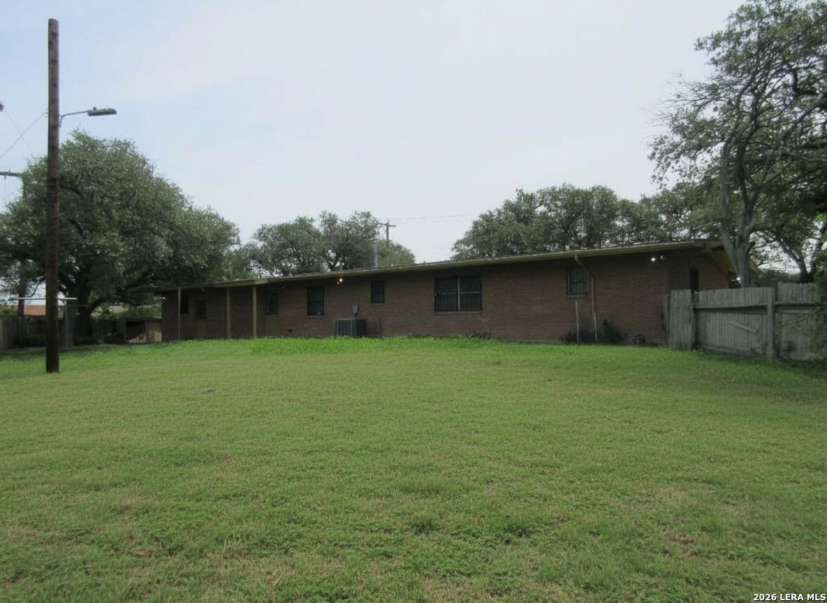 main property photo 34