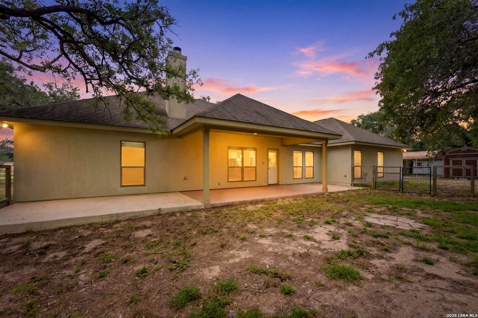 main property photo 26