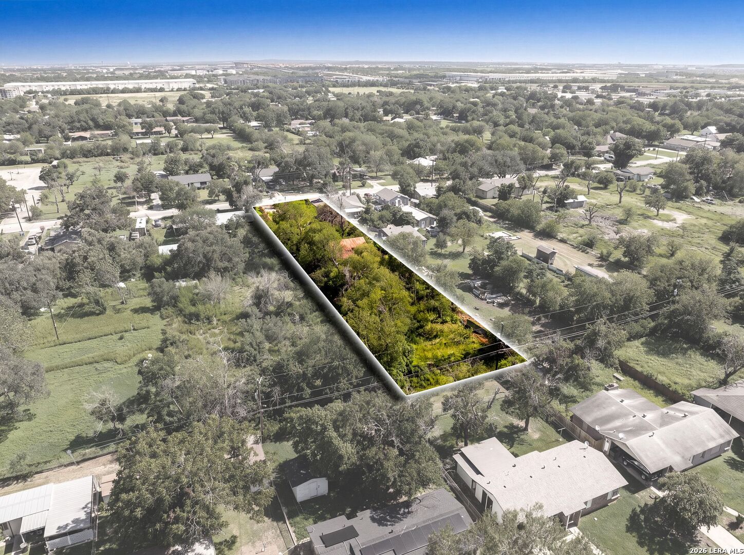 main property photo 11