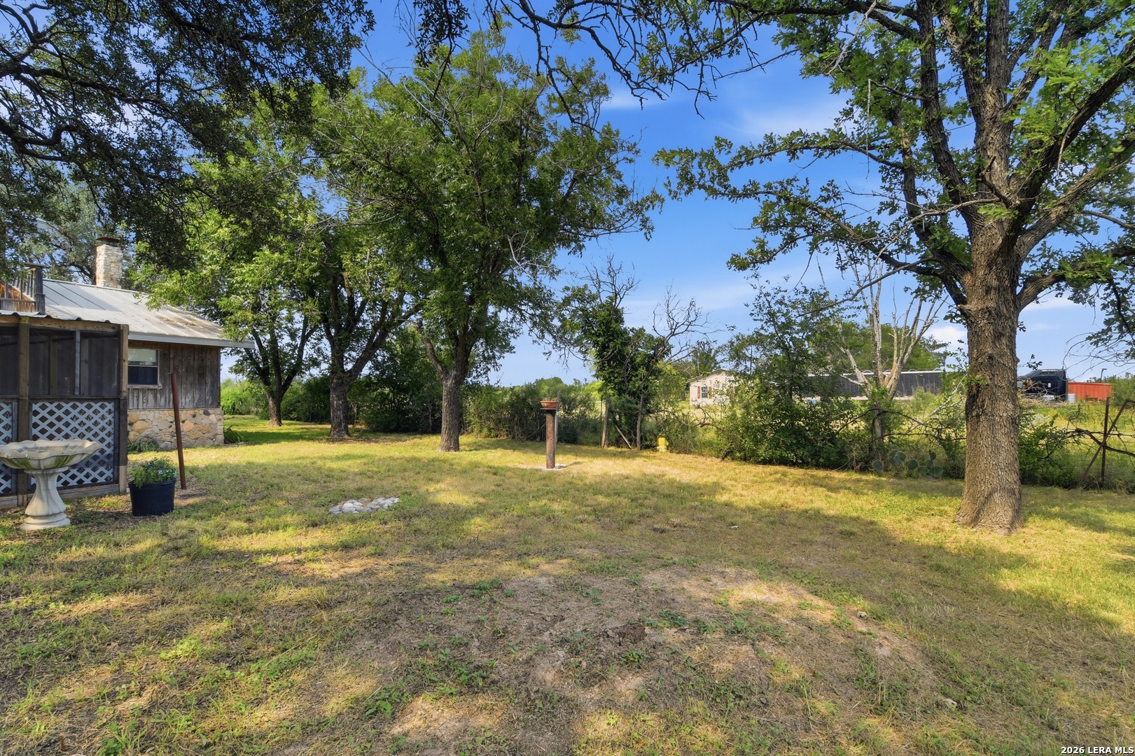main property photo 36