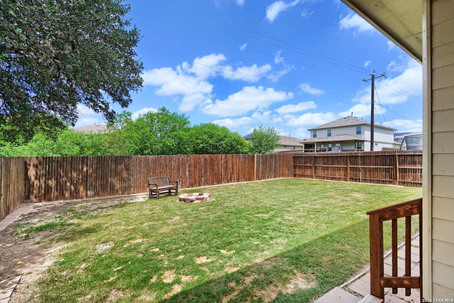 main property photo 31