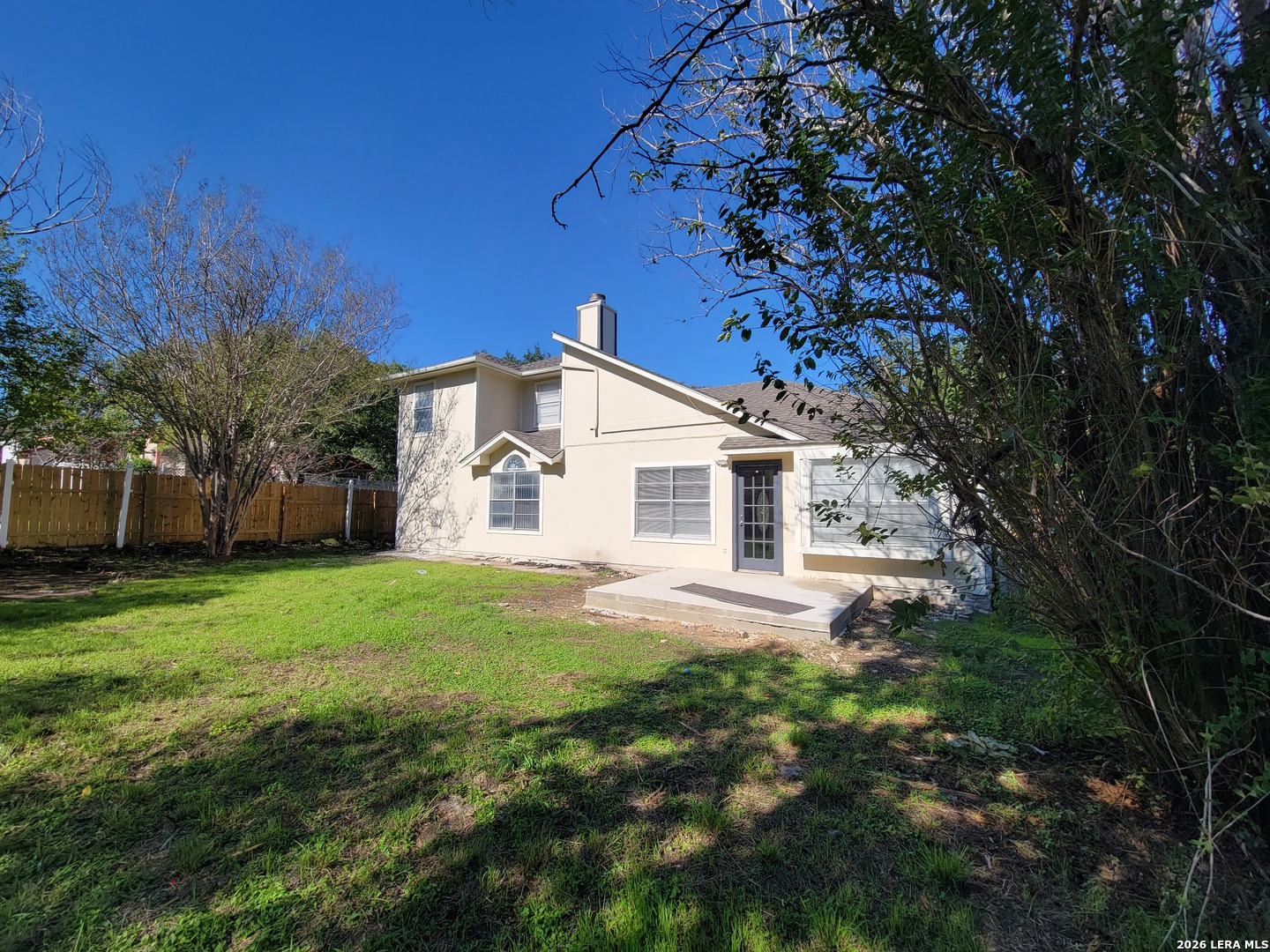 main property photo 23