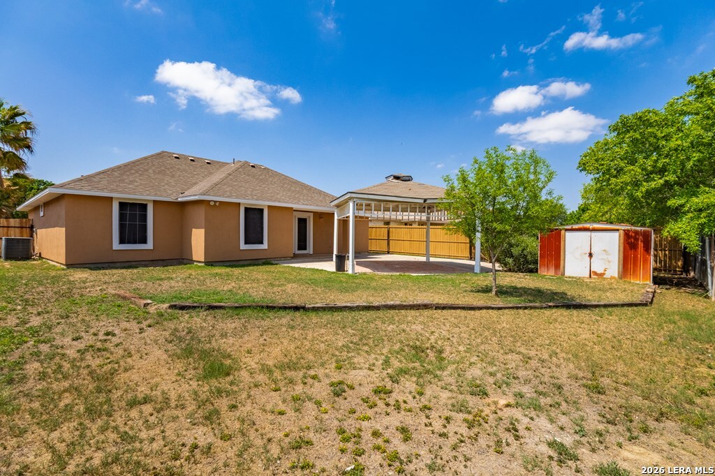main property photo 29