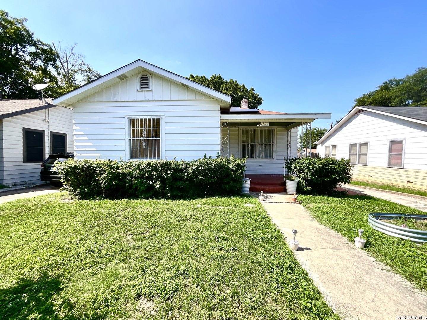main property photo 24
