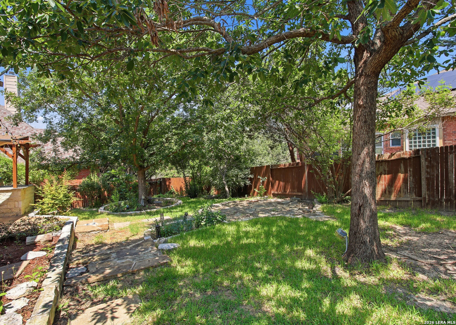 main property photo 35