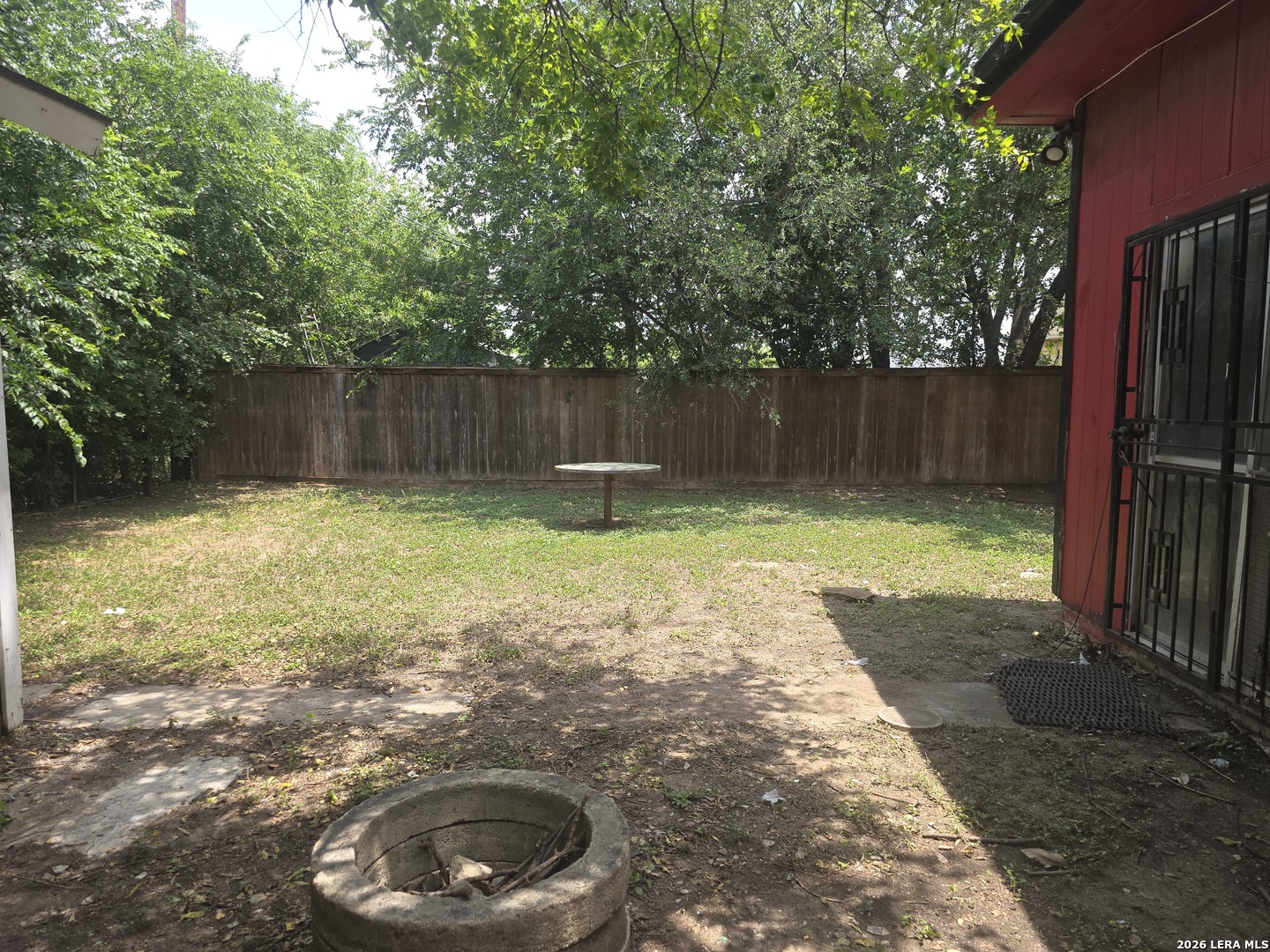 main property photo 13
