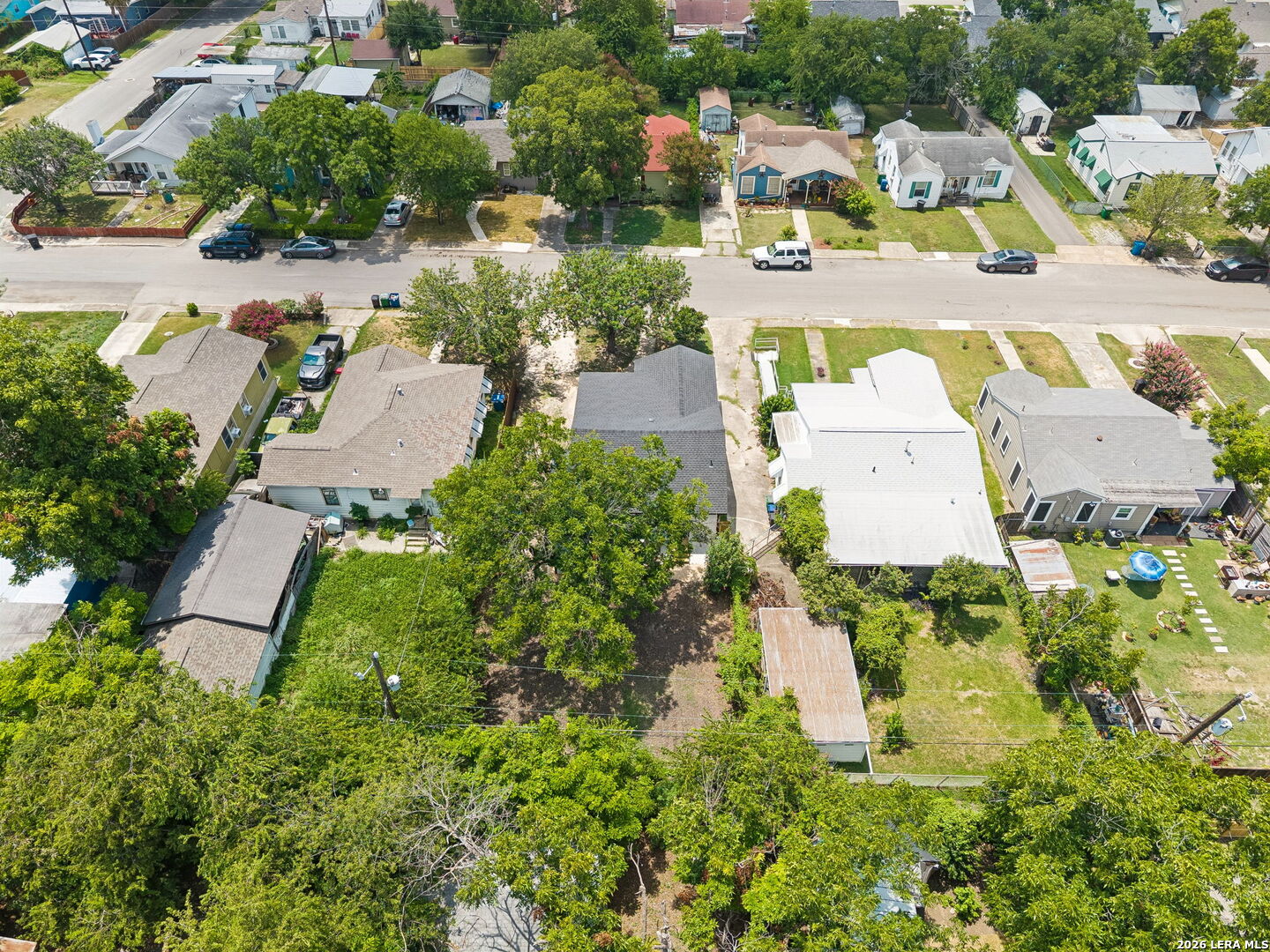 main property photo 41