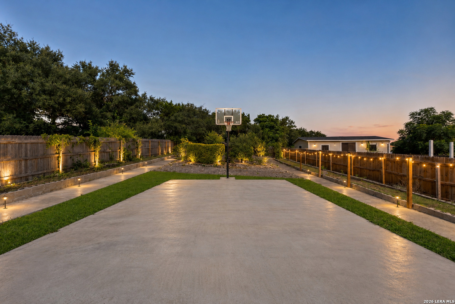 main property photo 60