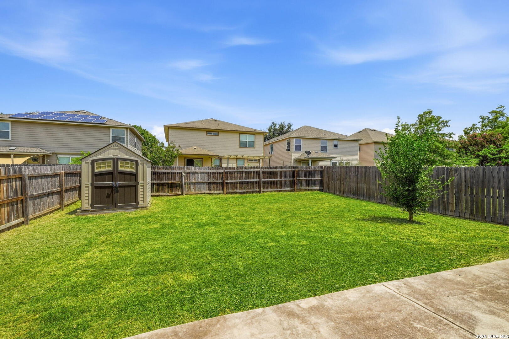 main property photo 41