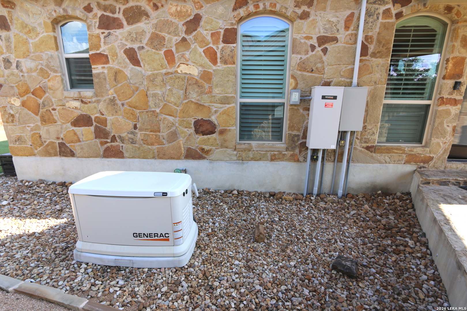 main property photo 112