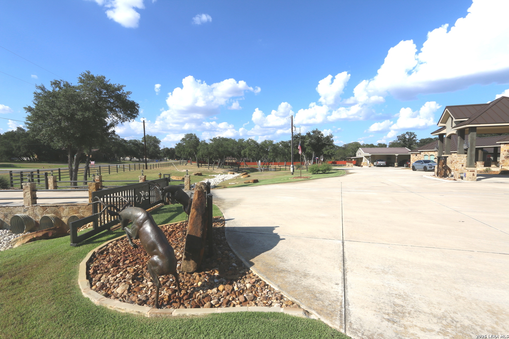 main property photo 114