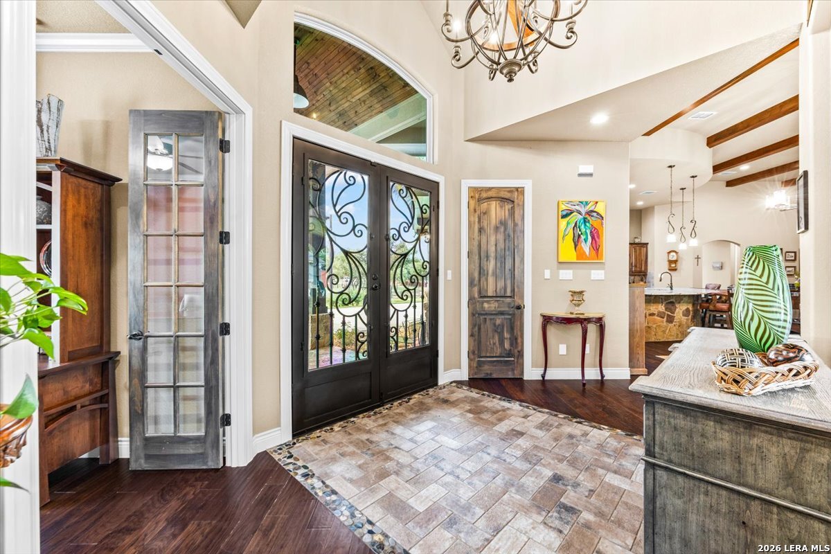 main property photo 12