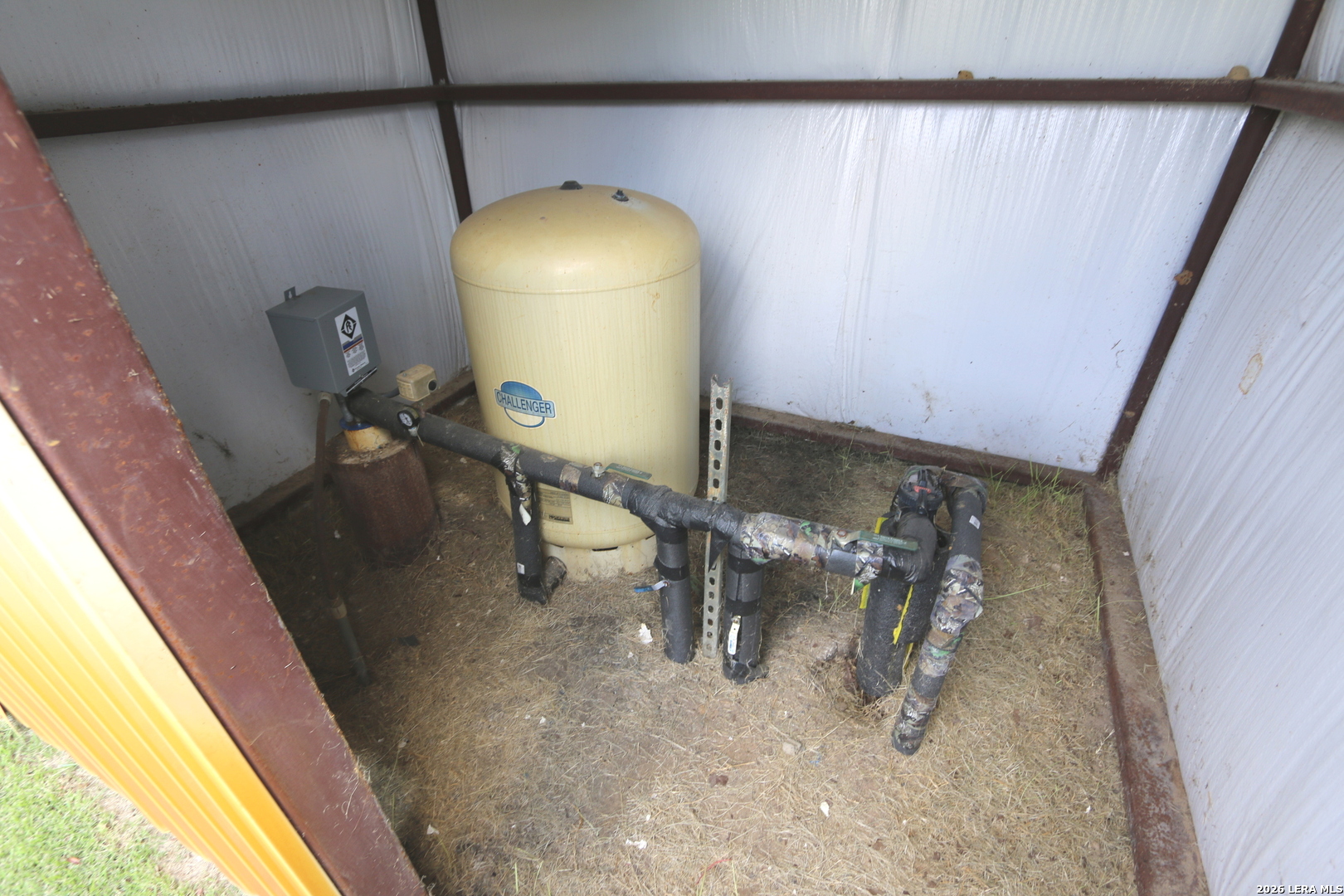 main property photo 124