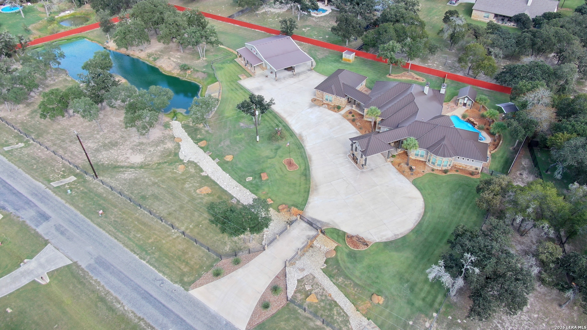 main property photo 137