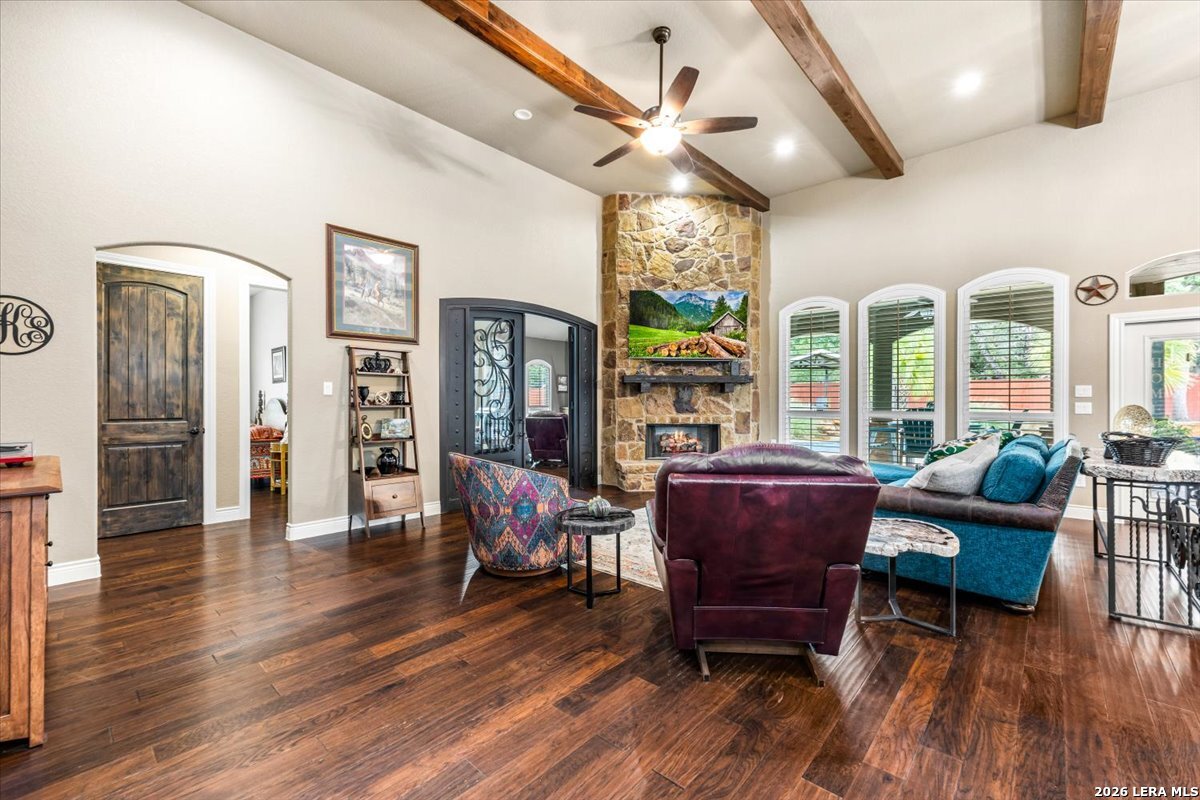main property photo 17