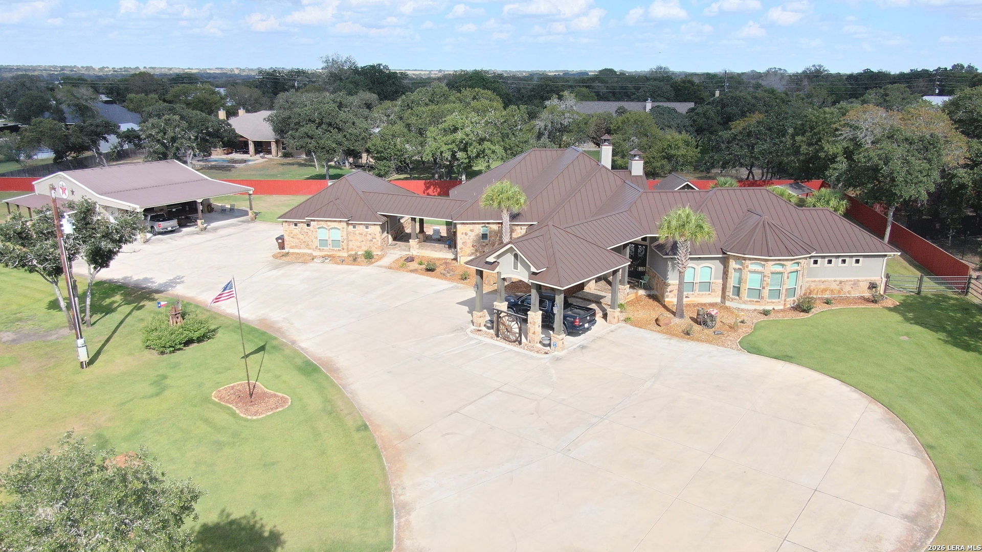 main property photo 74