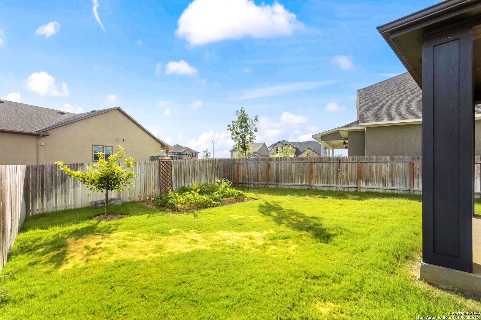 main property photo 29