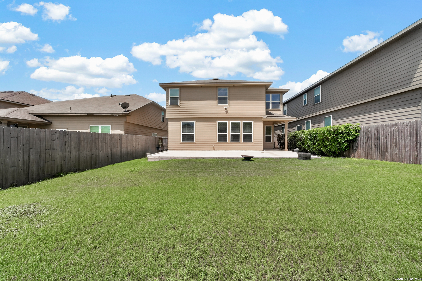 main property photo 41