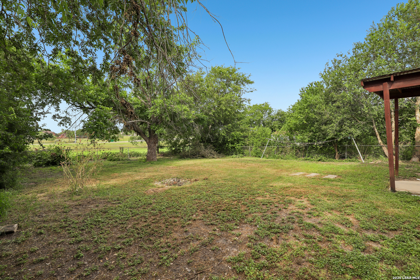 main property photo 38