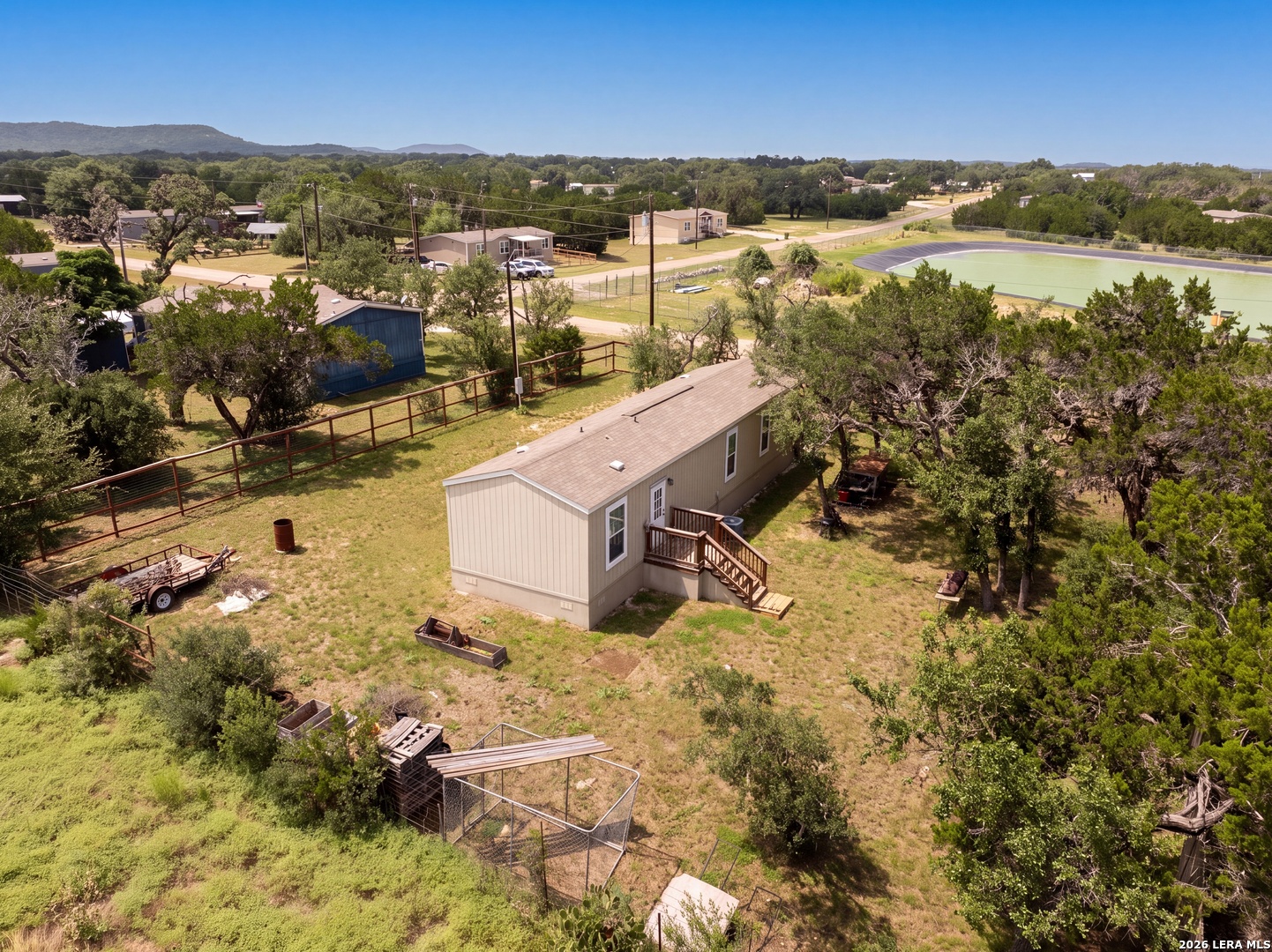 main property photo 22