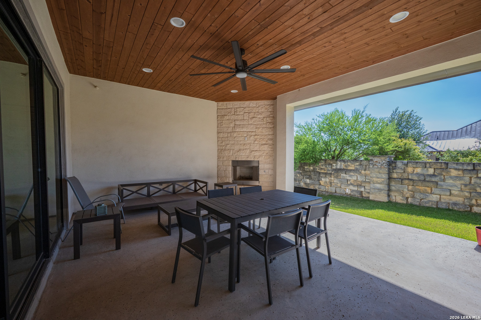 main property photo 44