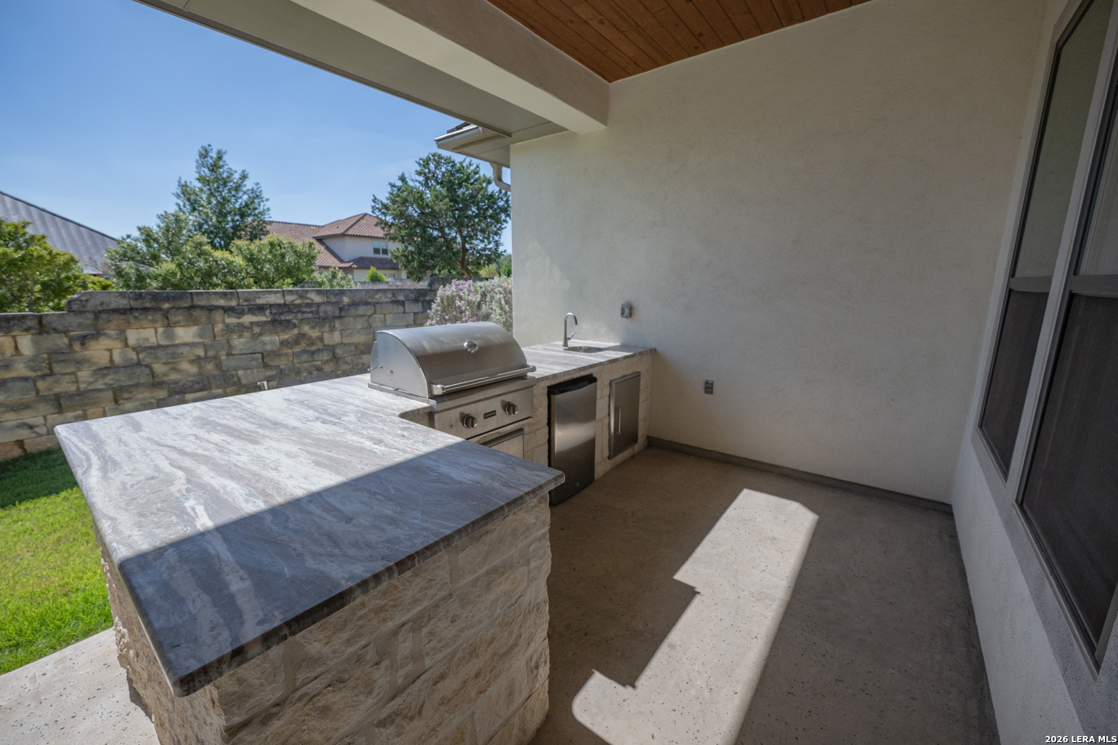 main property photo 45
