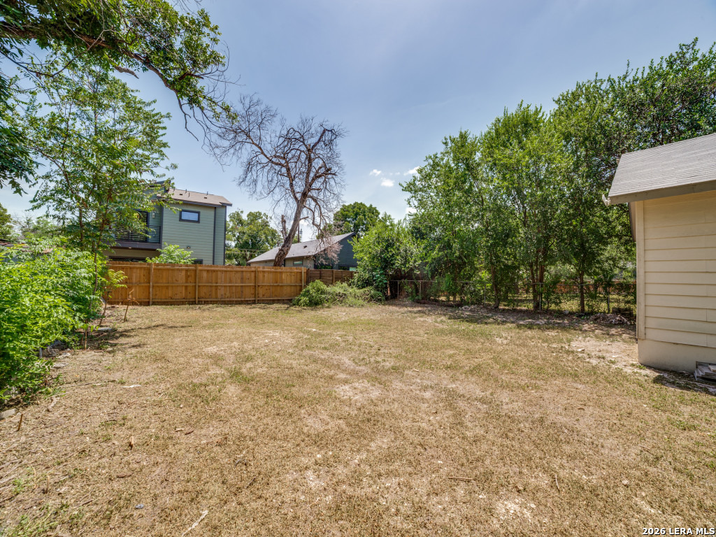 main property photo 23